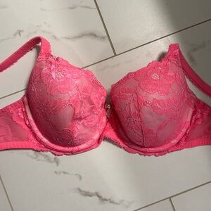 Victorias Secret Body by Victoria Lined Demi Bra